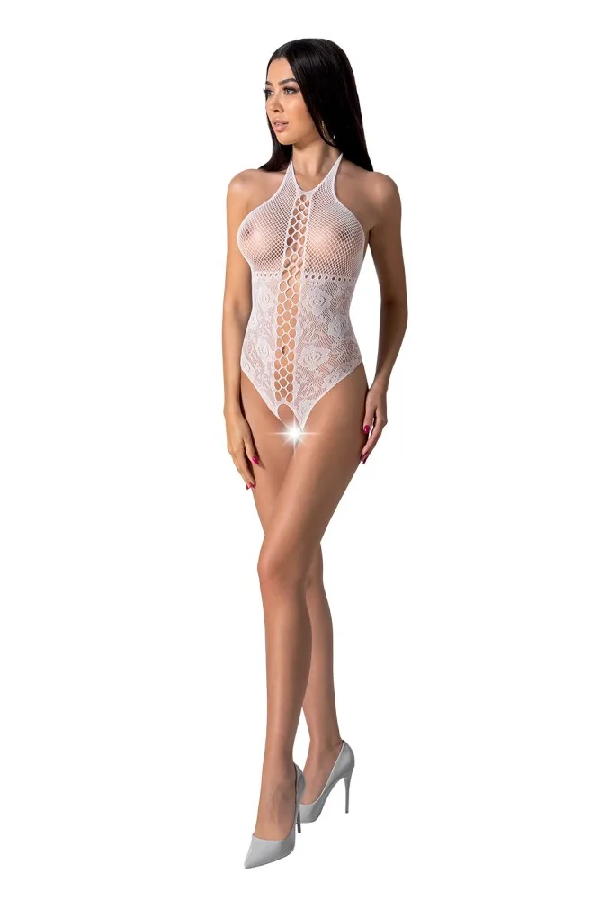 Passion BS094 fehér body – elegáns és szenzuális egyrészes